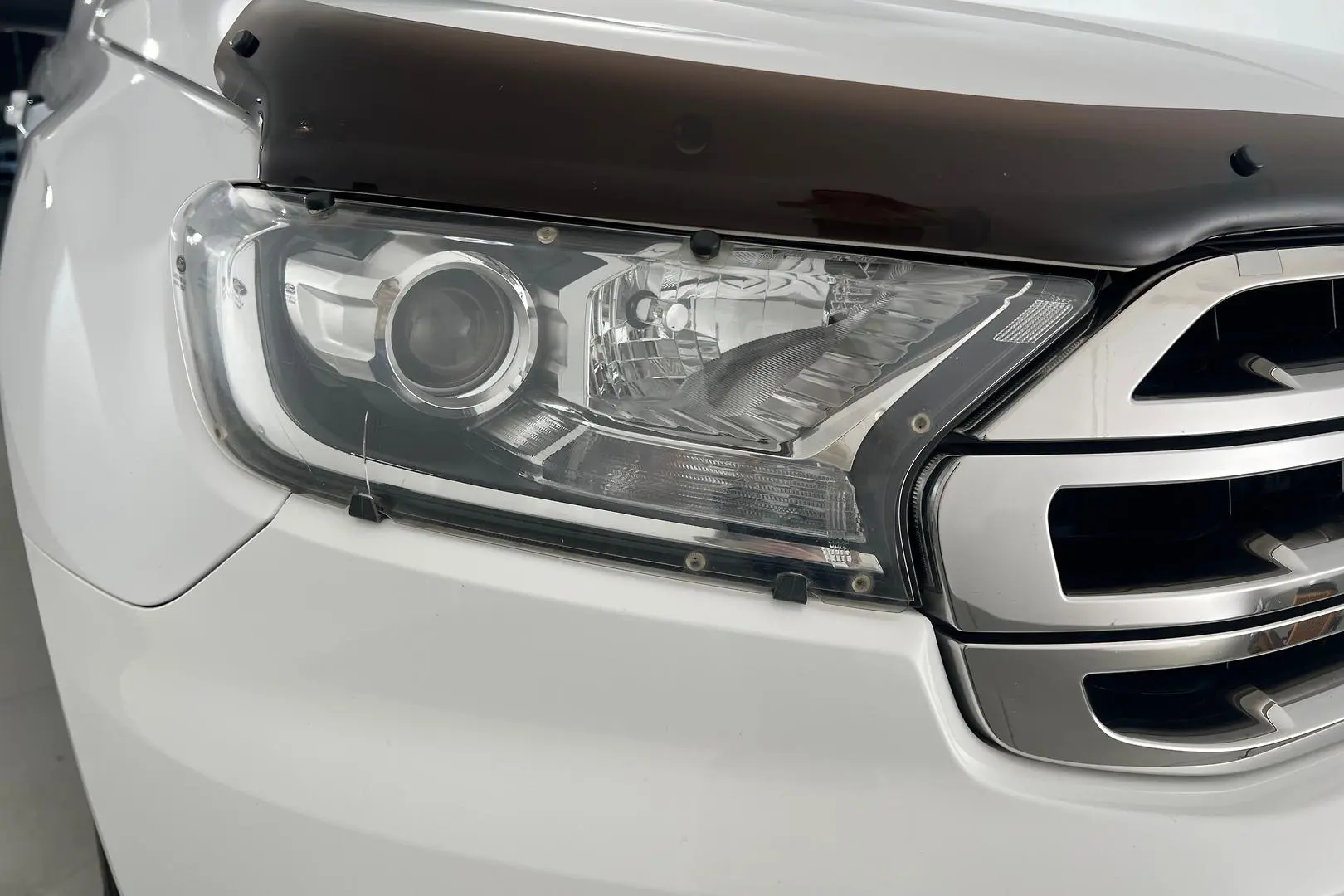 2018 Ford Everest Gallery Image 10