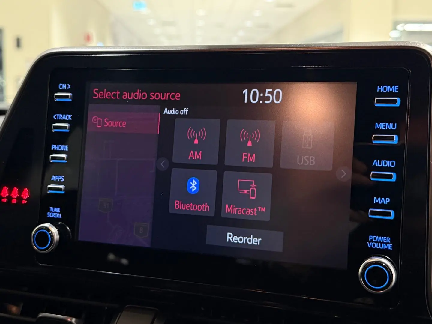 2021 Toyota C-HR Gallery Image 18