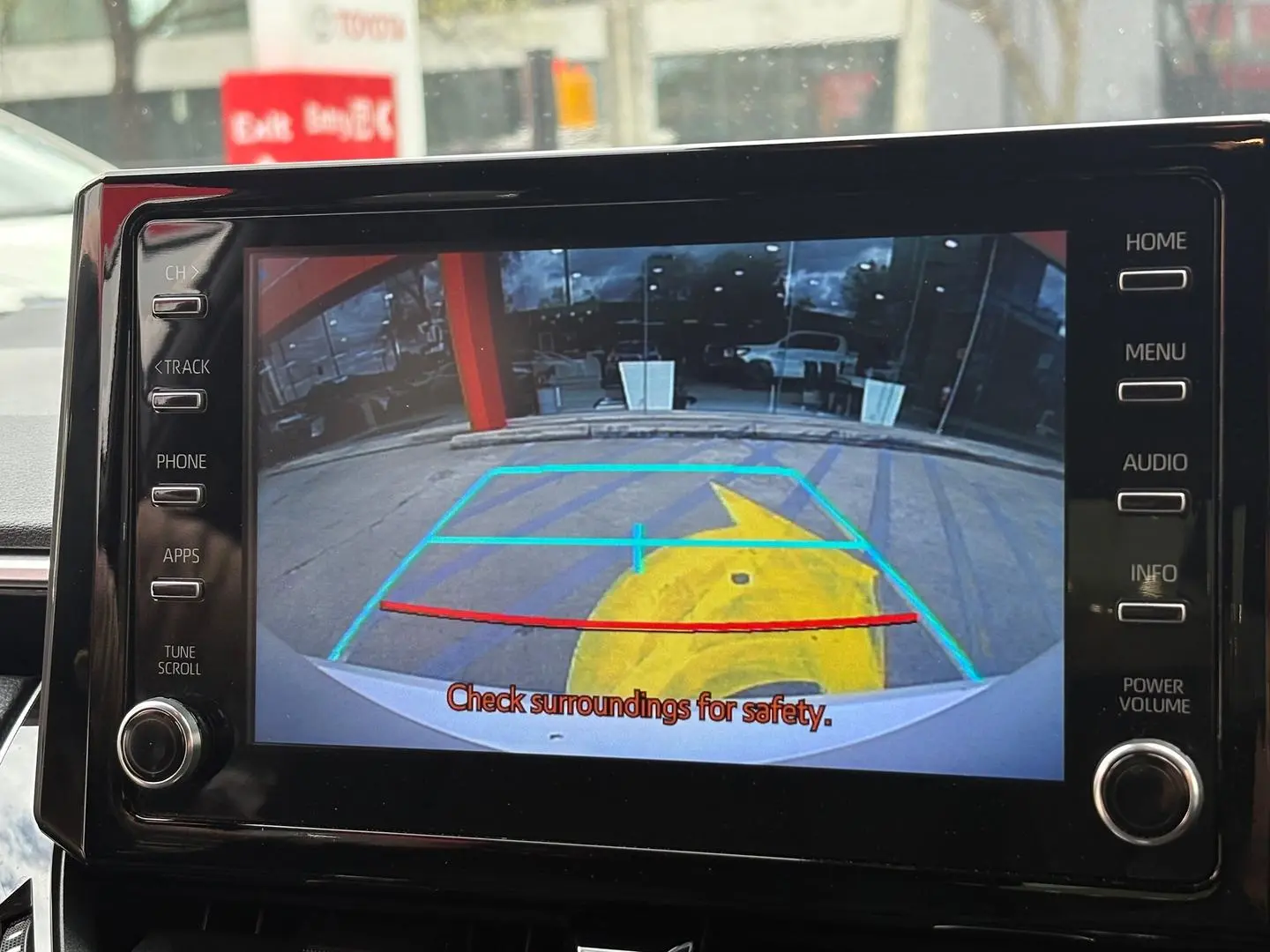 2018 Toyota Corolla Gallery Image 15