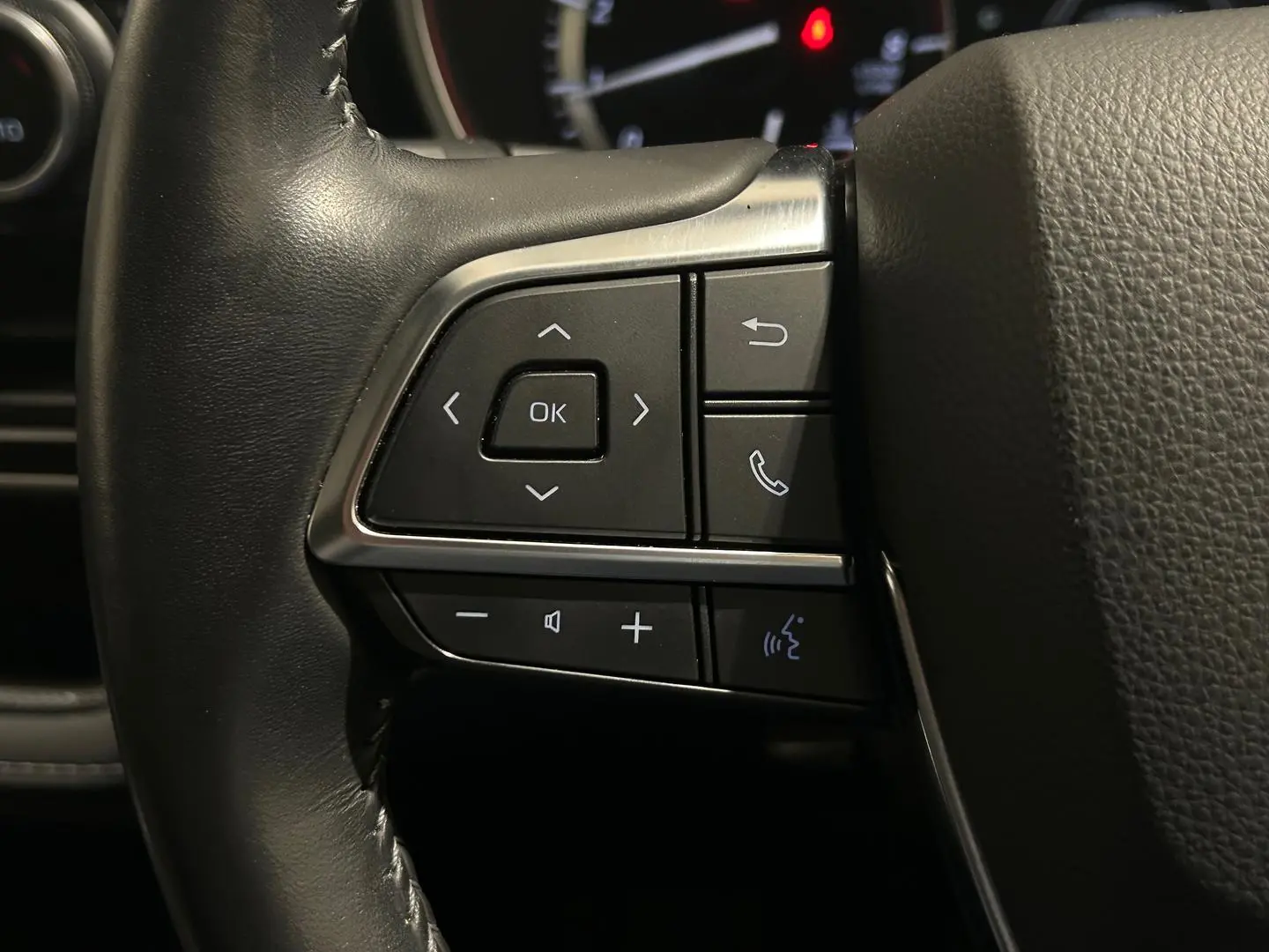 2021 Toyota Kluger Gallery Image 24