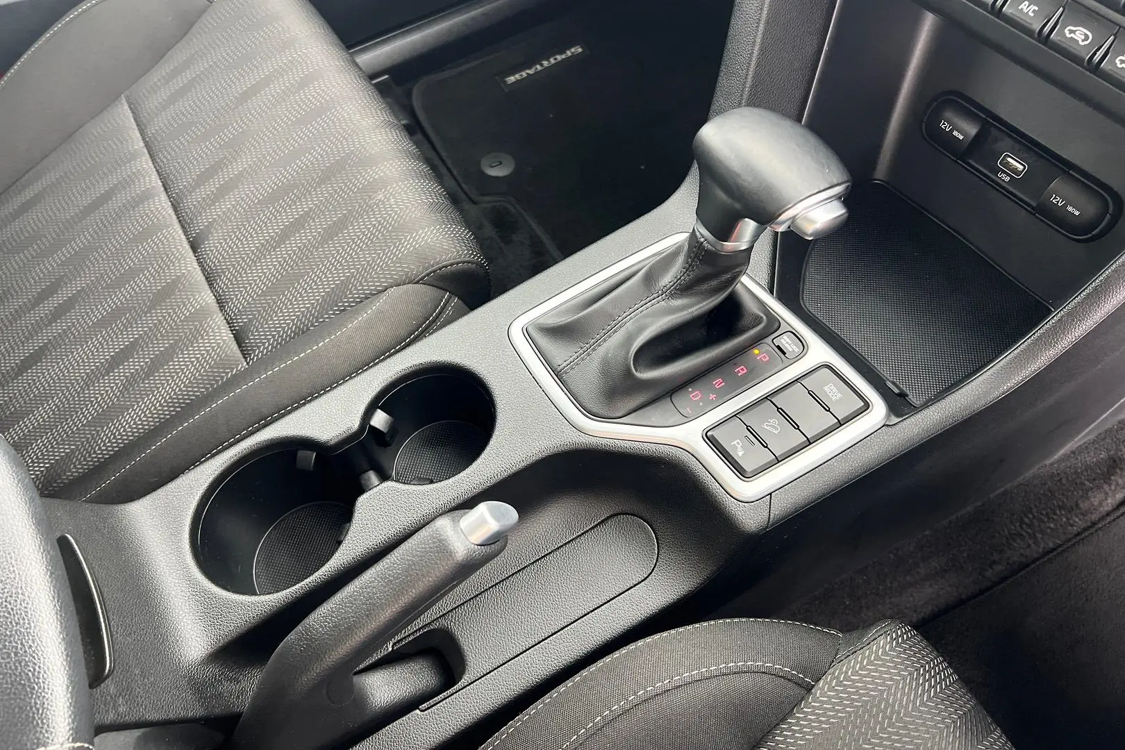 2020 Kia Sportage Gallery Image 13