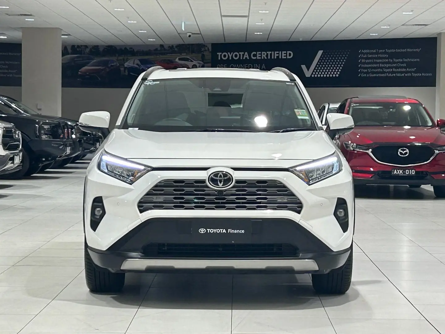2024 Toyota RAV4 Gallery Image 4