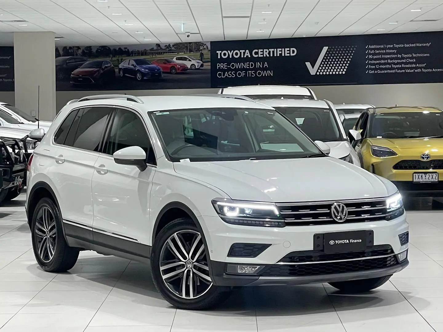 2020 Volkswagen Tiguan Gallery Image 1