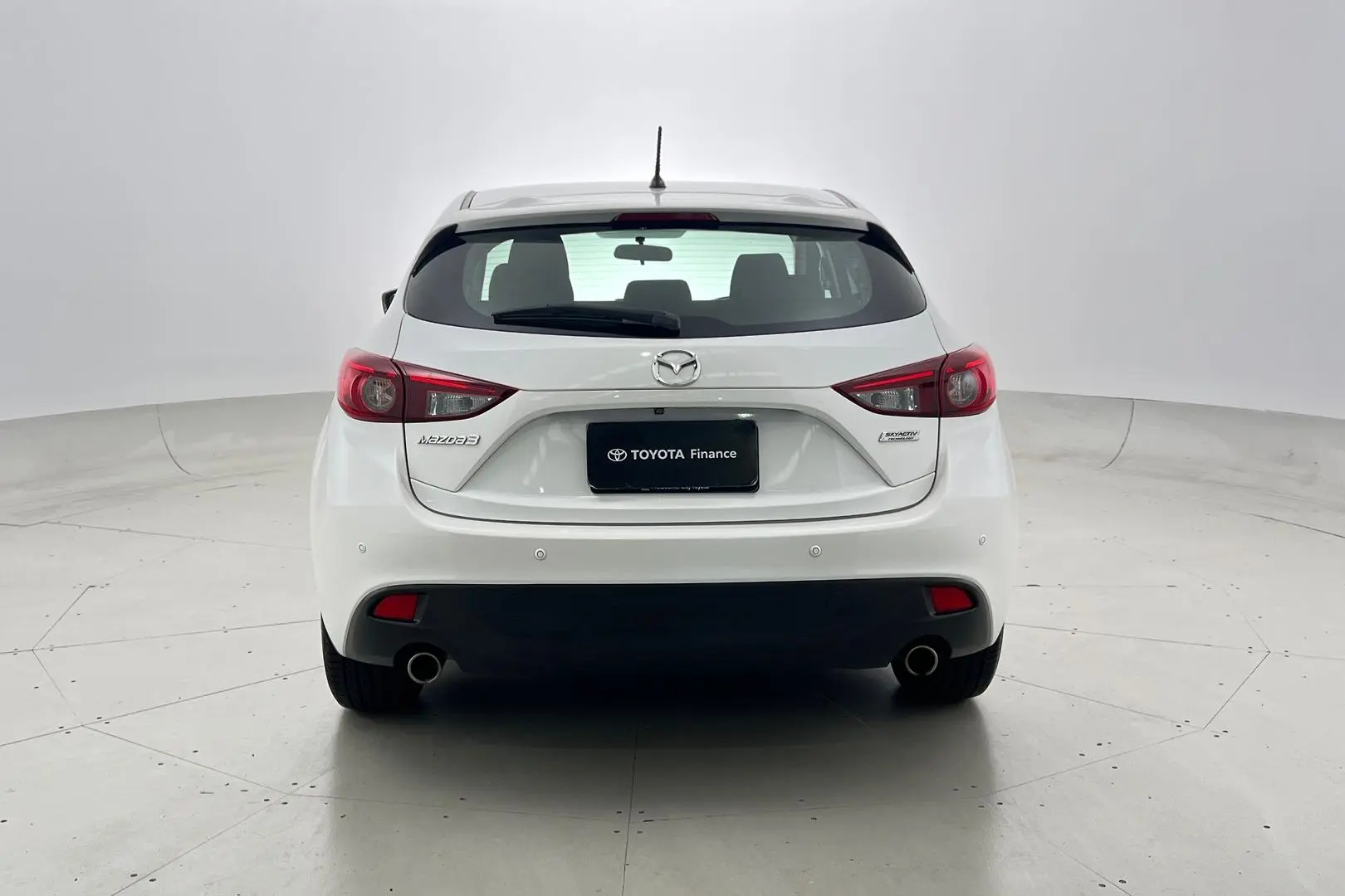 2015 Mazda 3 Gallery Image 6