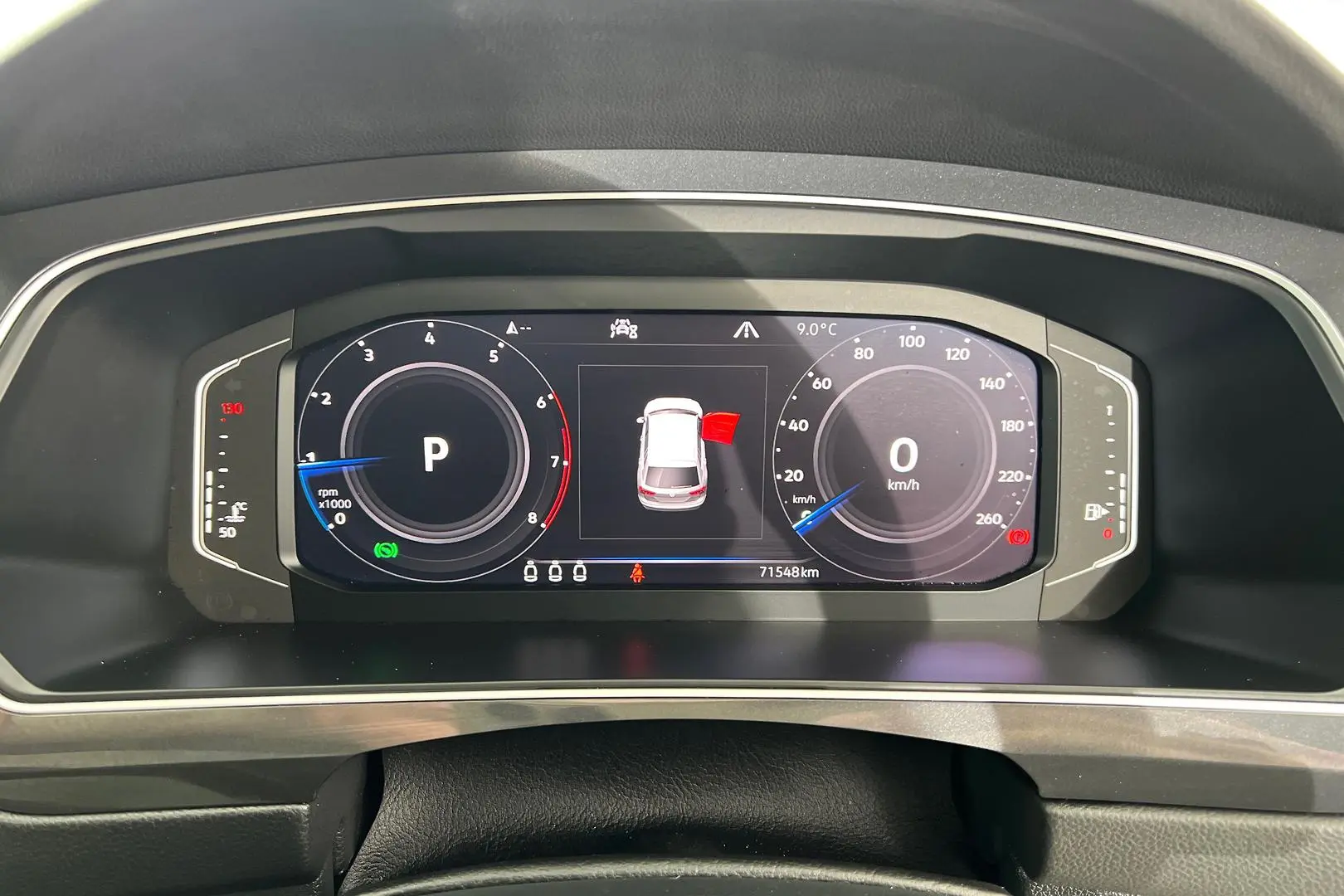2020 Volkswagen Tiguan Gallery Image 17