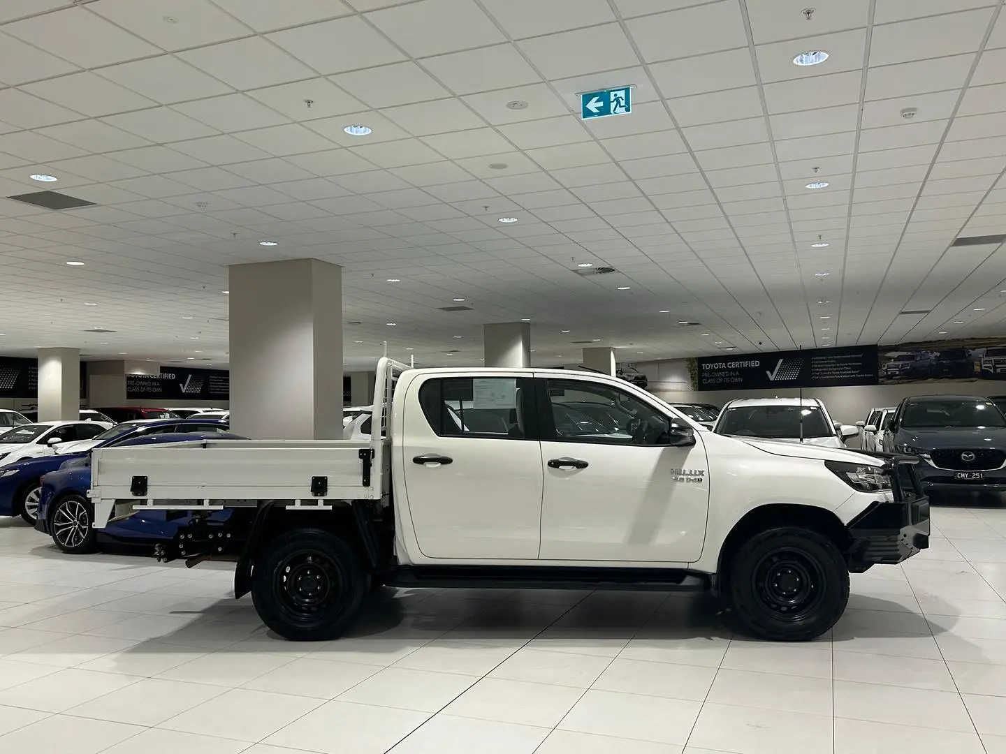 2021 Toyota Hilux Gallery Image 2