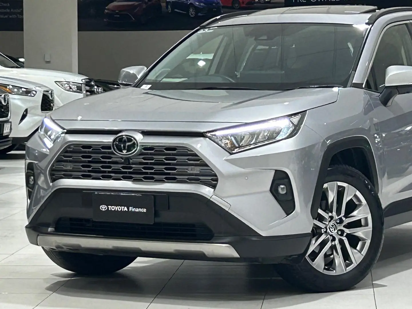 2024 Toyota RAV4 Gallery Image 7