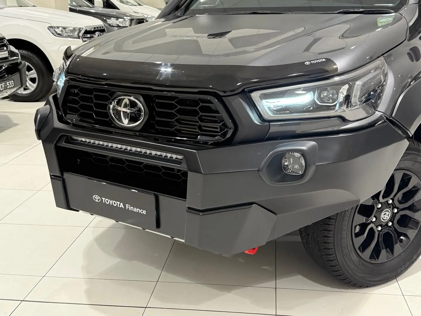 2022 Toyota Hilux Gallery Image 11