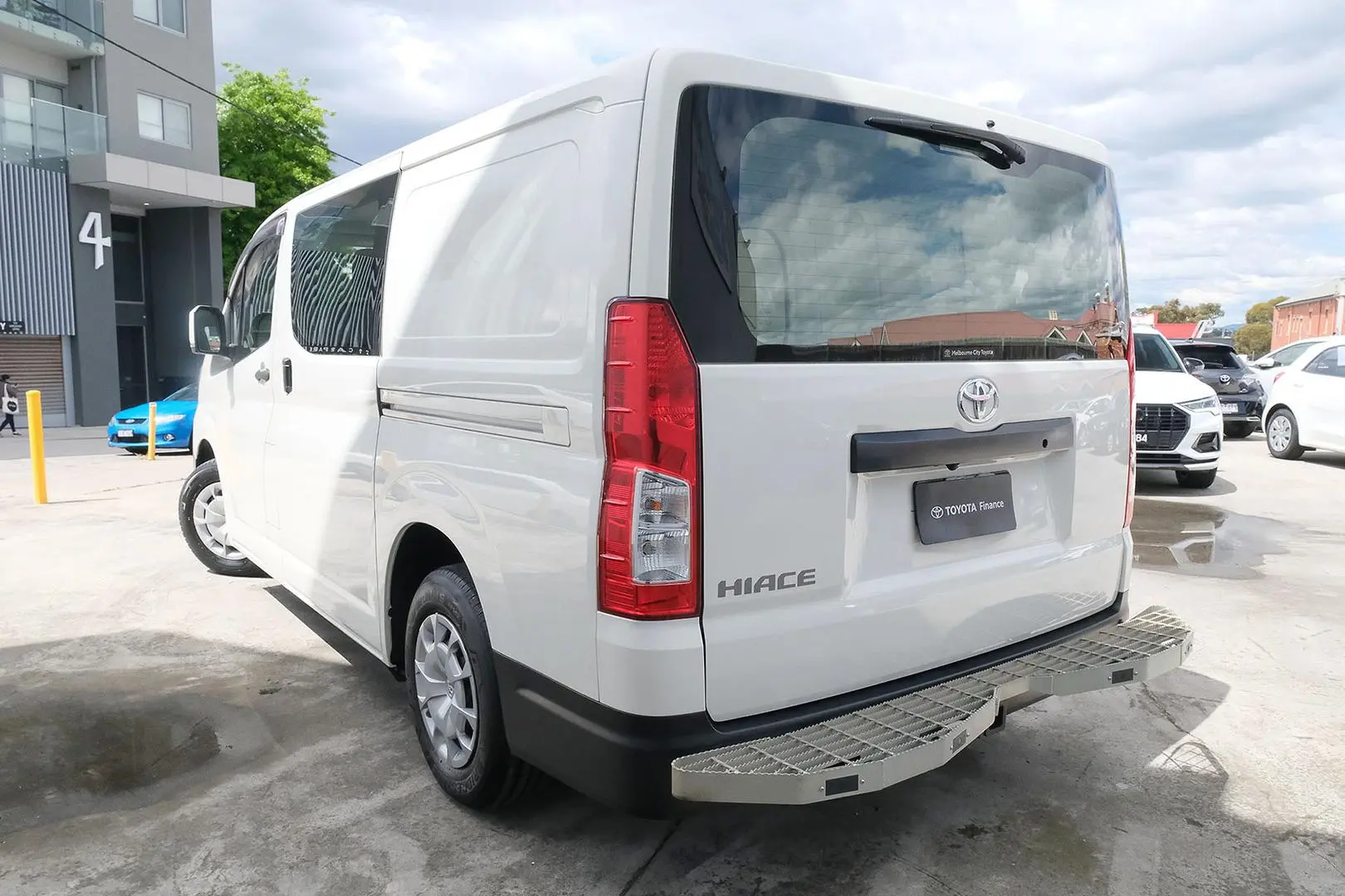 2021 Toyota Hiace Gallery Image 2