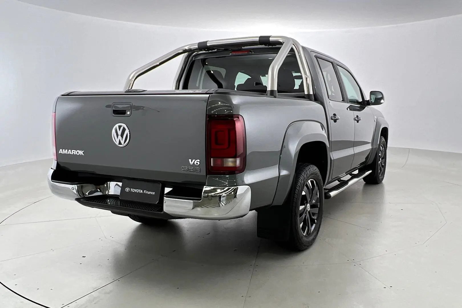 2021 Volkswagen Amarok Gallery Image 5