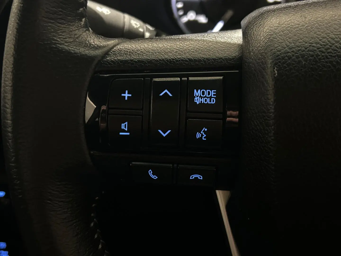 2023 Toyota Hilux Gallery Image 24