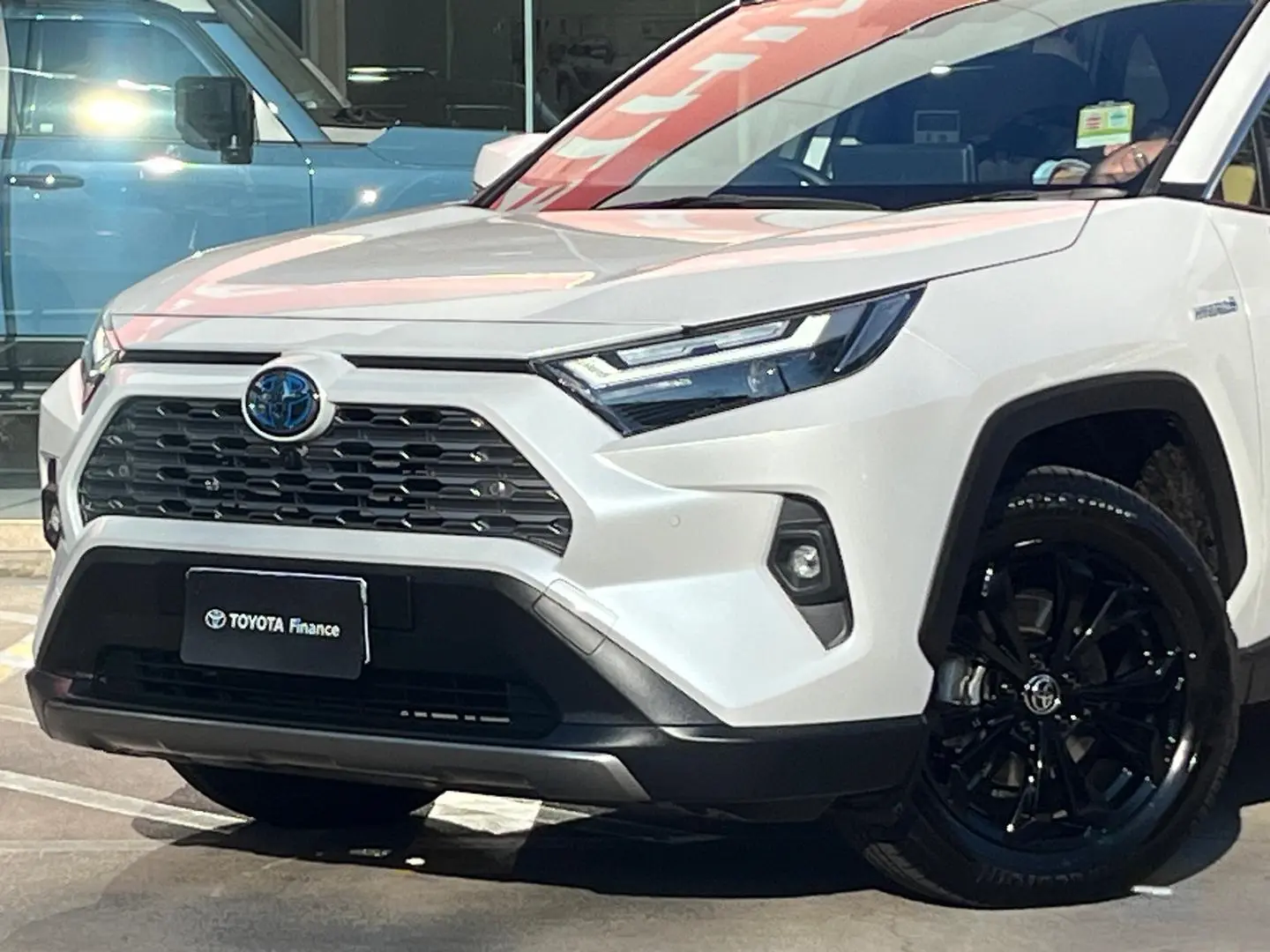 2024 Toyota RAV4 Gallery Image 10