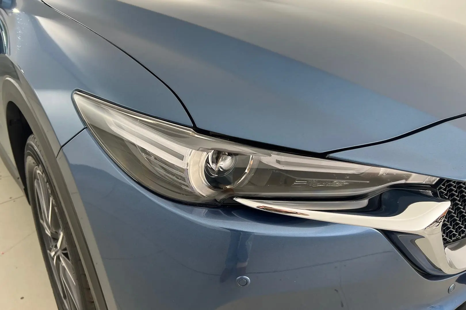 2019 Mazda CX-5 Gallery Image 2