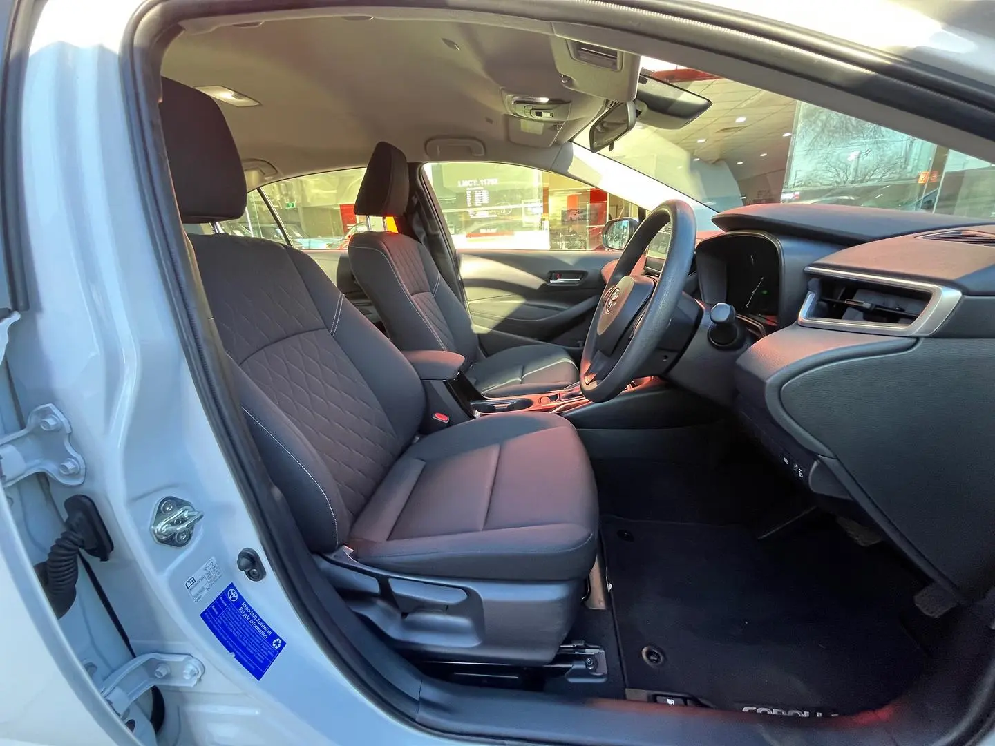 2021 Toyota Corolla Gallery Image 12