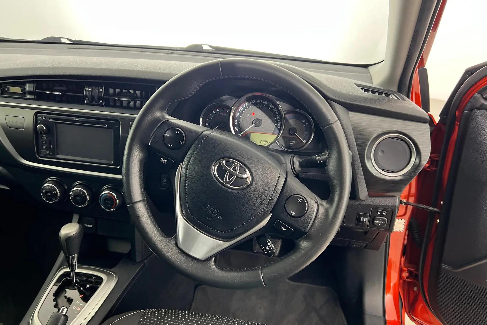 2014 Toyota Corolla Gallery Image 15