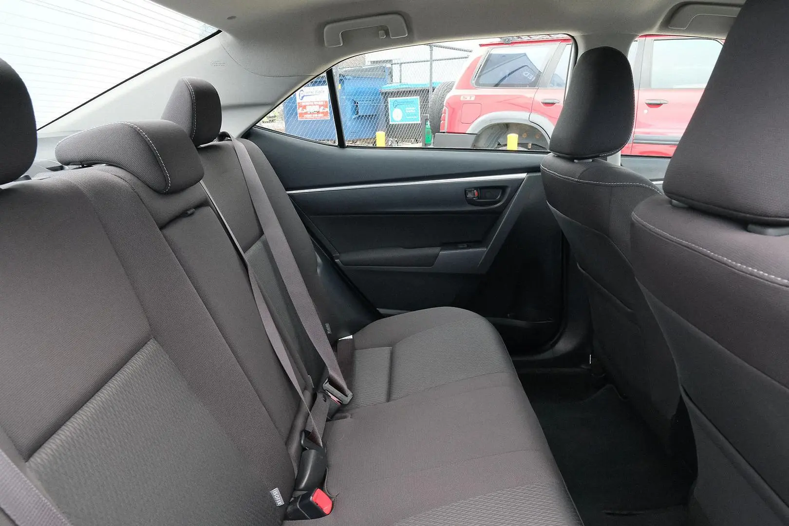 2017 Toyota Corolla Gallery Image 12