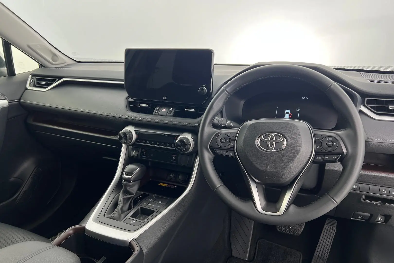 2024 Toyota RAV4 Gallery Image 12