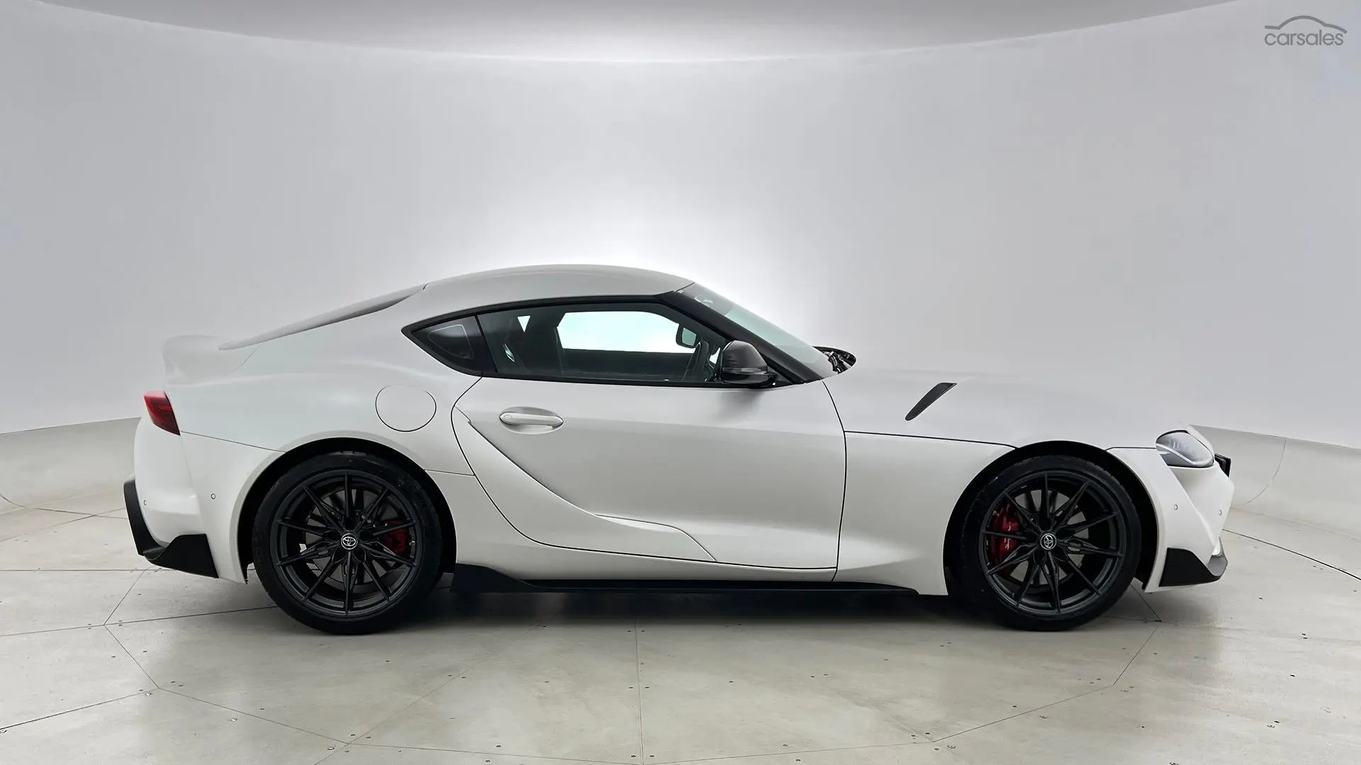 2023 Toyota Supra Image 3