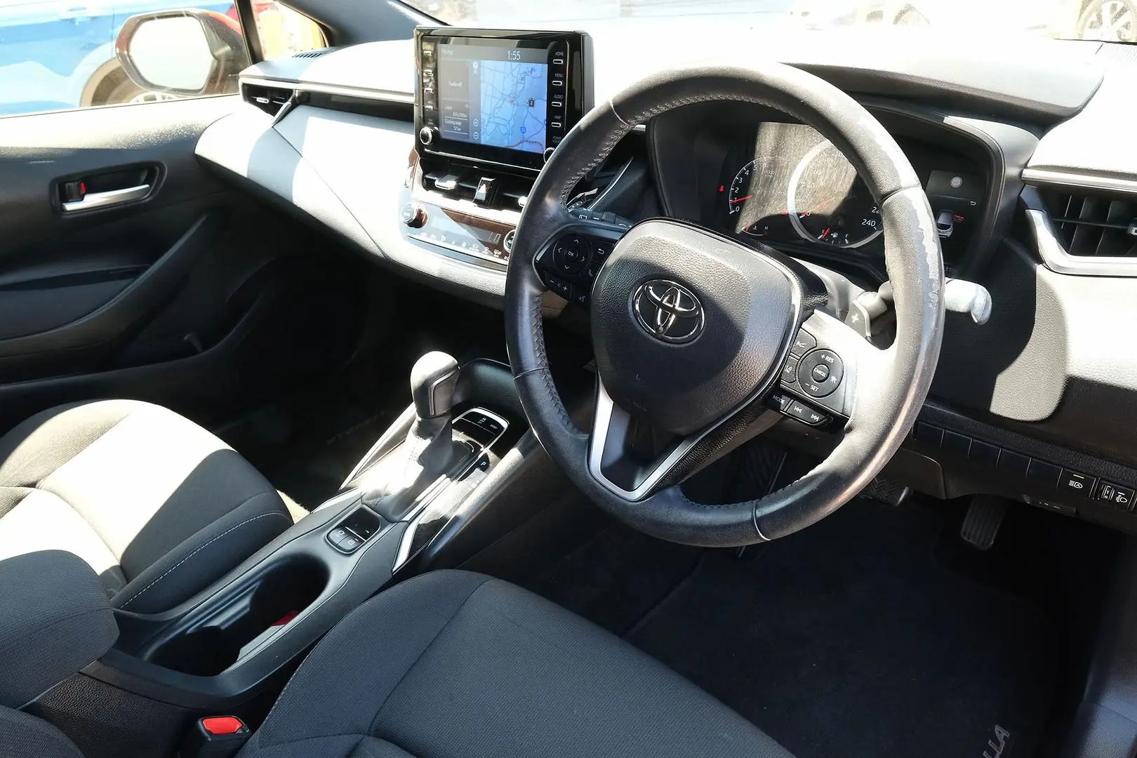 2019 Toyota Corolla Gallery Image 7