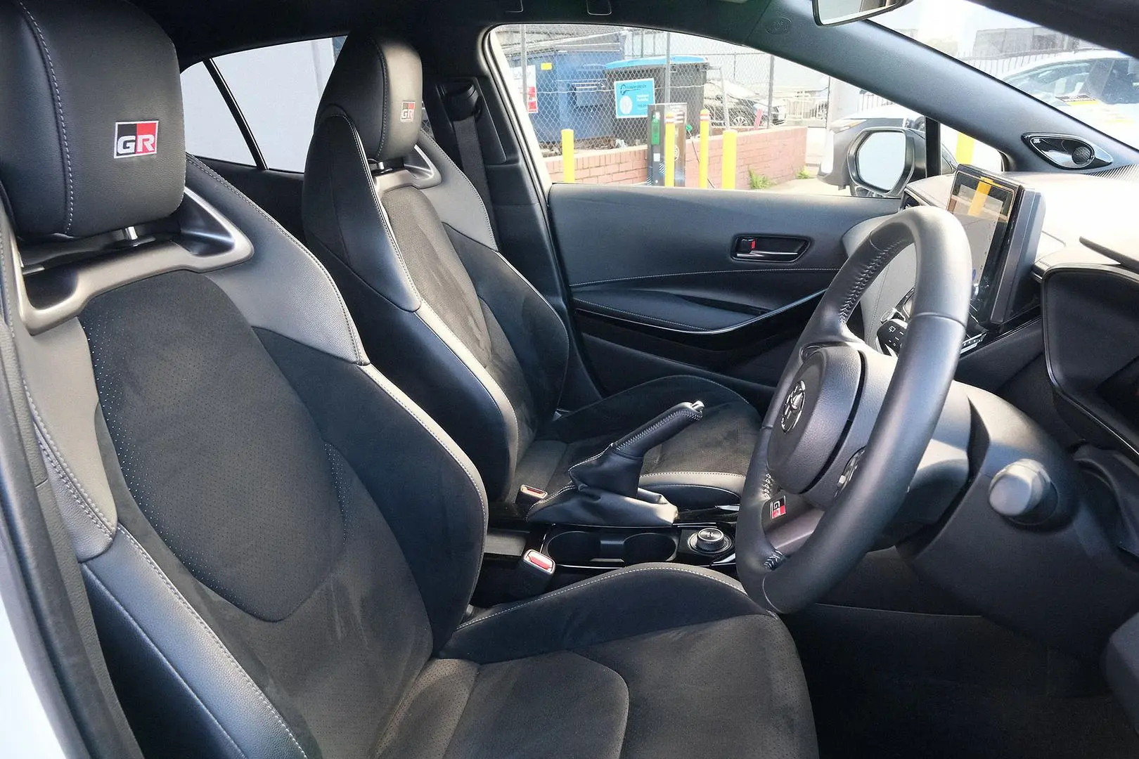 2022 Toyota Corolla Gallery Image 13