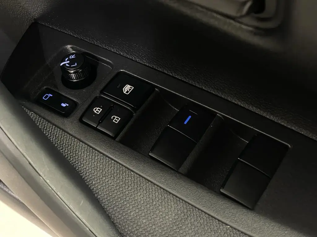 2022 Toyota Corolla Gallery Image 12