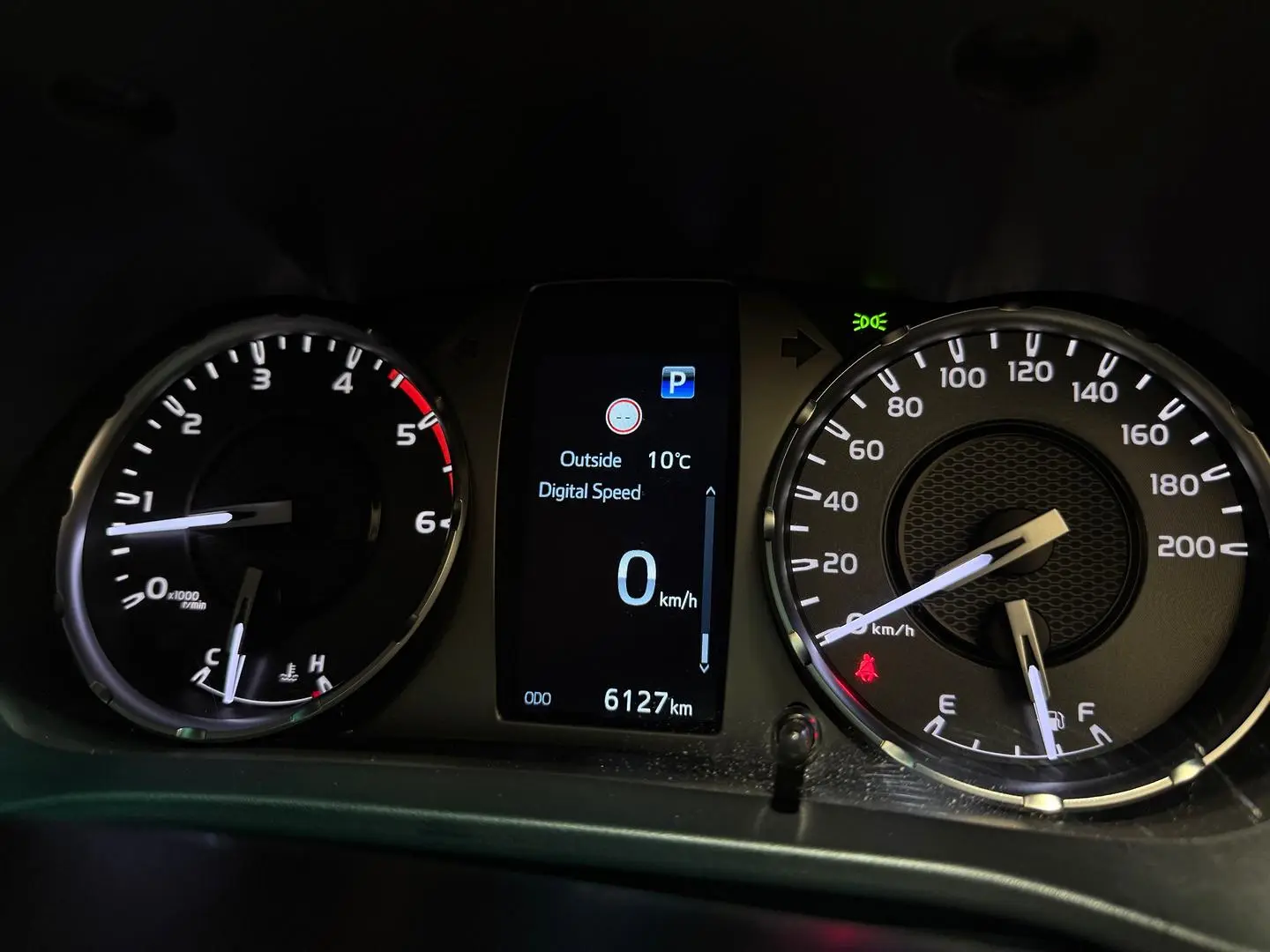 2023 Toyota Hilux Gallery Image 27
