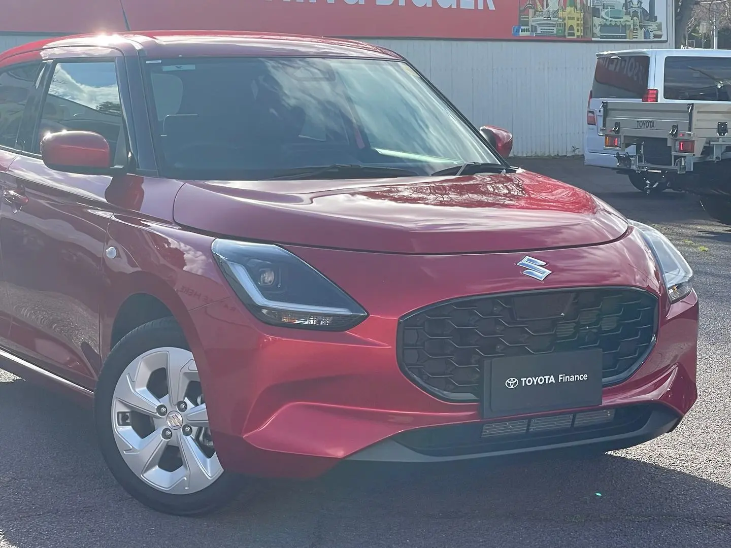2024 Suzuki Swift Gallery Image 2