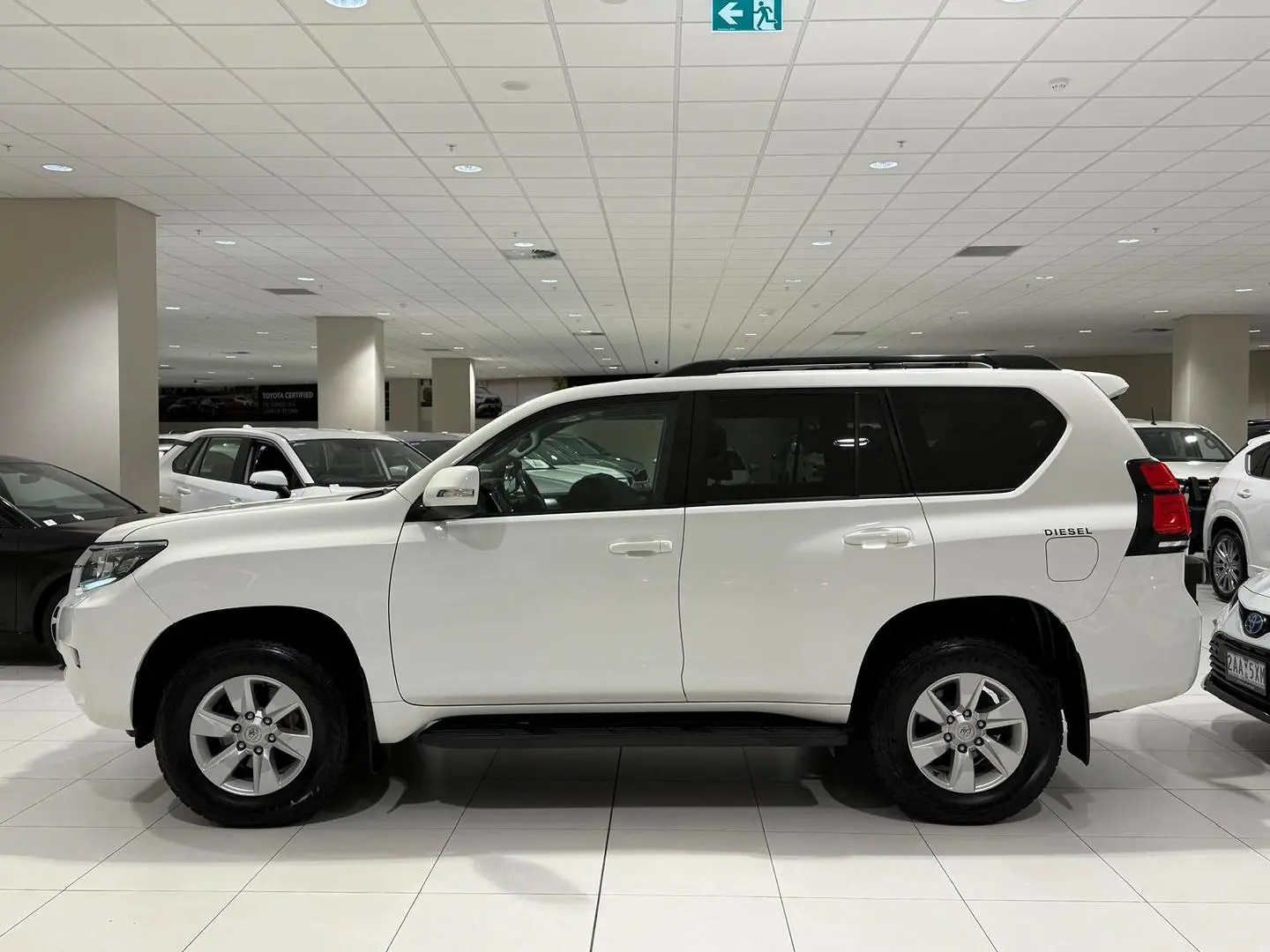 2023 Toyota Landcruiser Prado Gallery Image 5