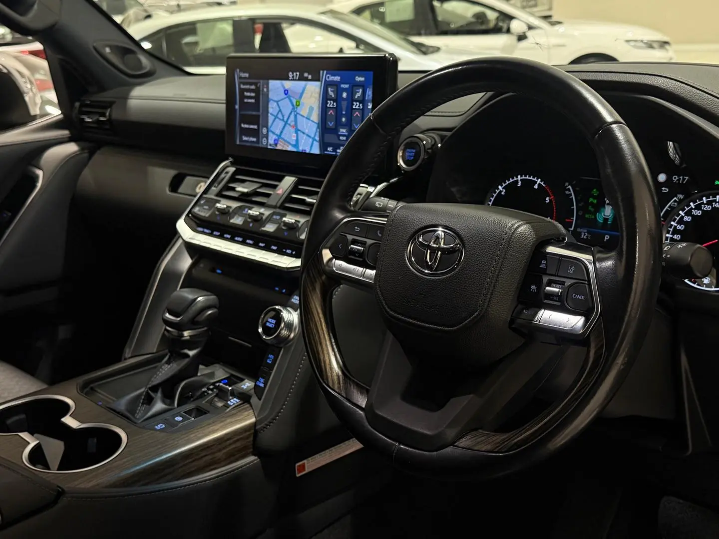 2022 Toyota Landcruiser Gallery Image 14