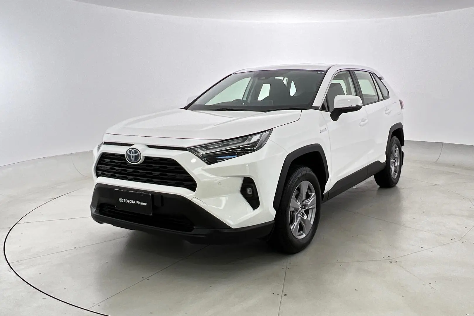 2024 Toyota Rav4 Gallery Image 4