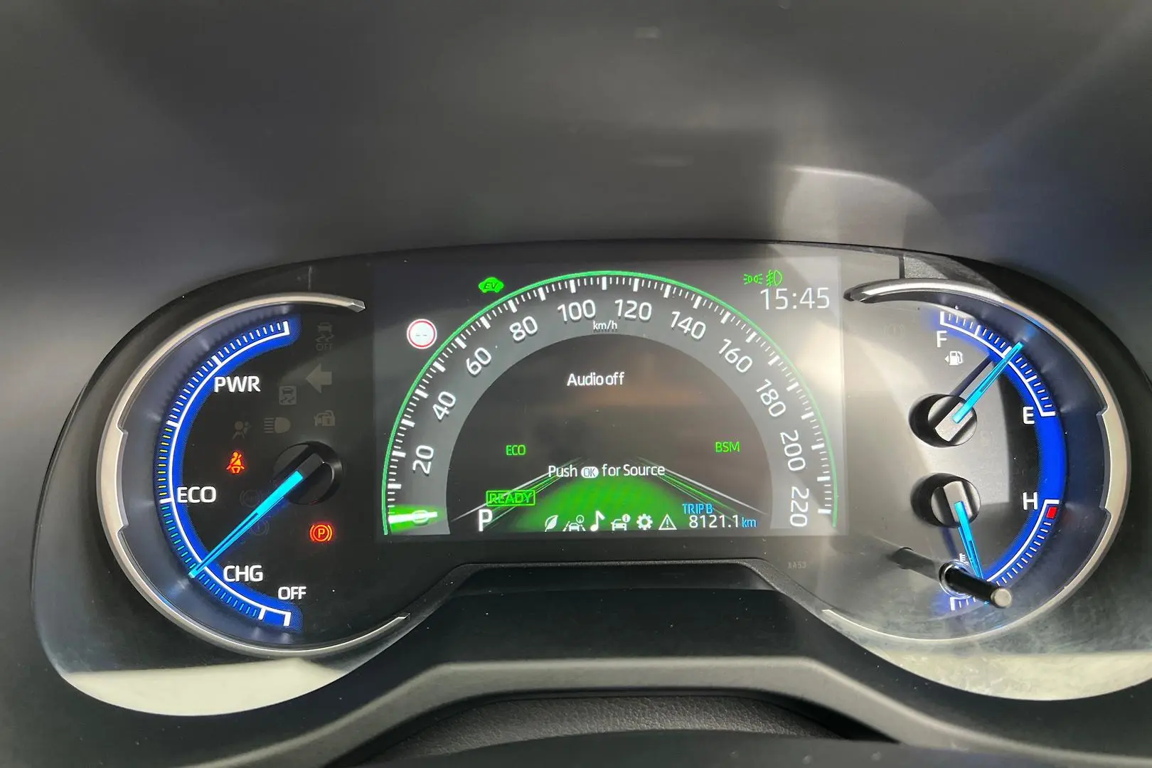 2019 Toyota RAV4 Gallery Image 19