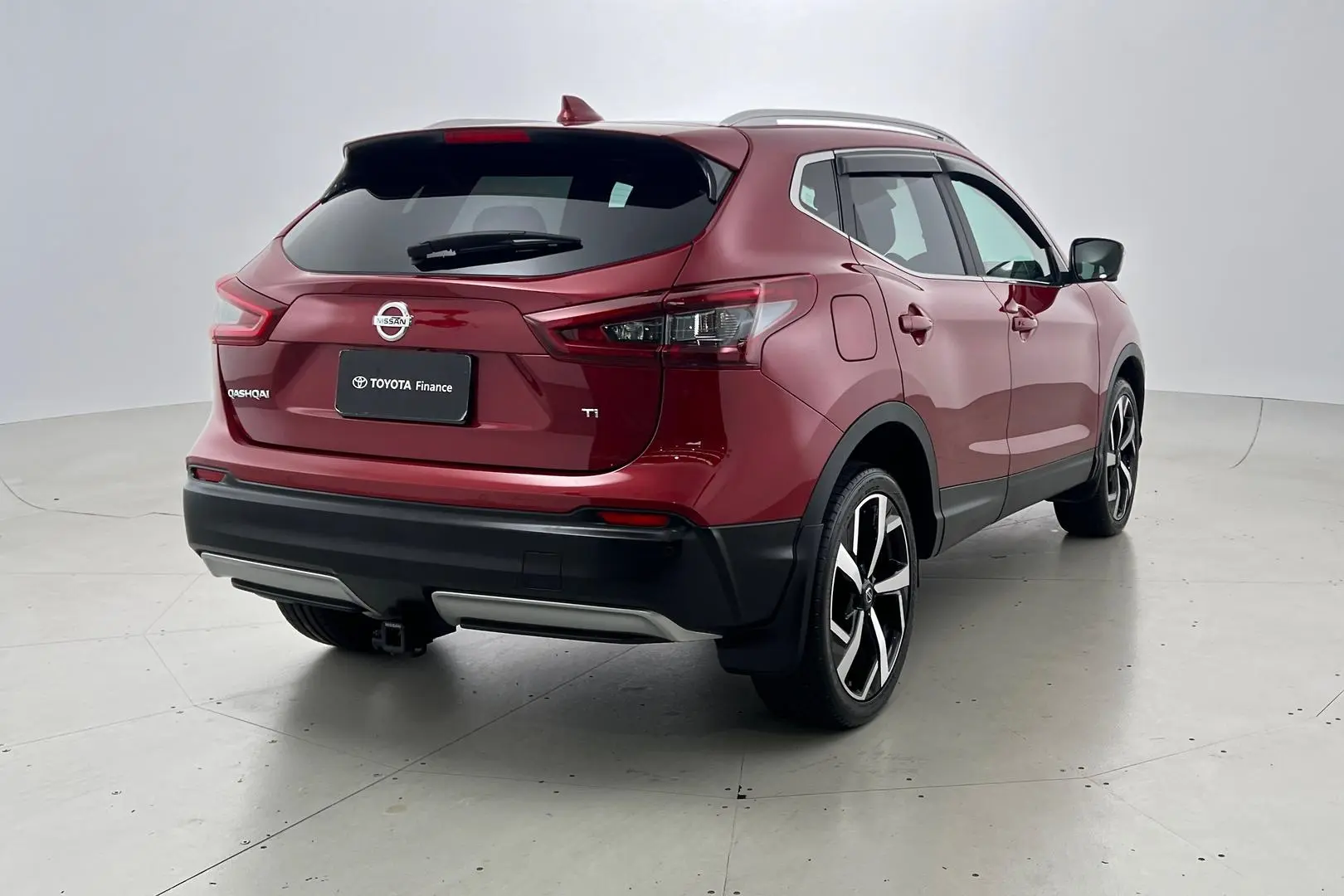 2020 Nissan QASHQAI Gallery Image 6