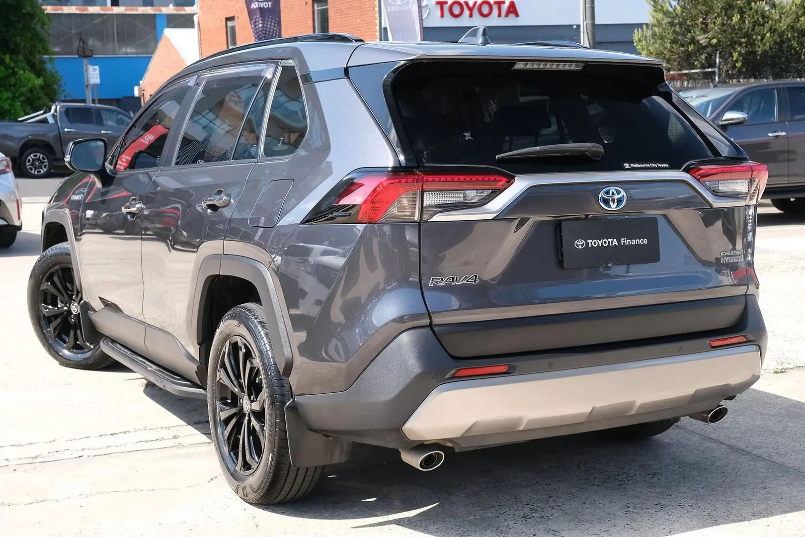 2022 Toyota Rav4 Gallery Image 2