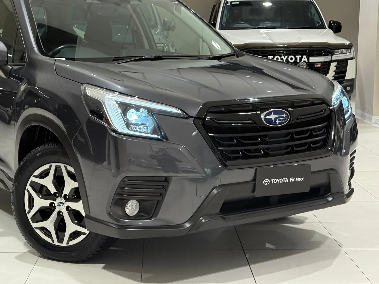 2023 Subaru Forester Gallery Image 3