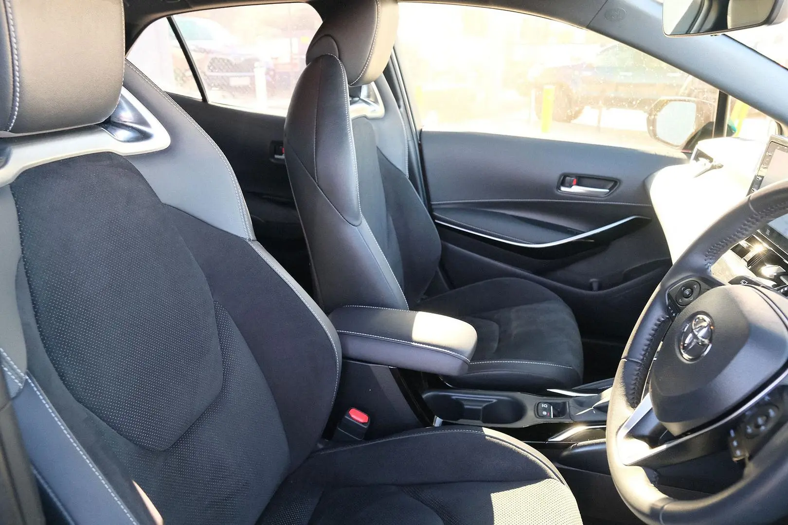 2021 Toyota Corolla Gallery Image 13