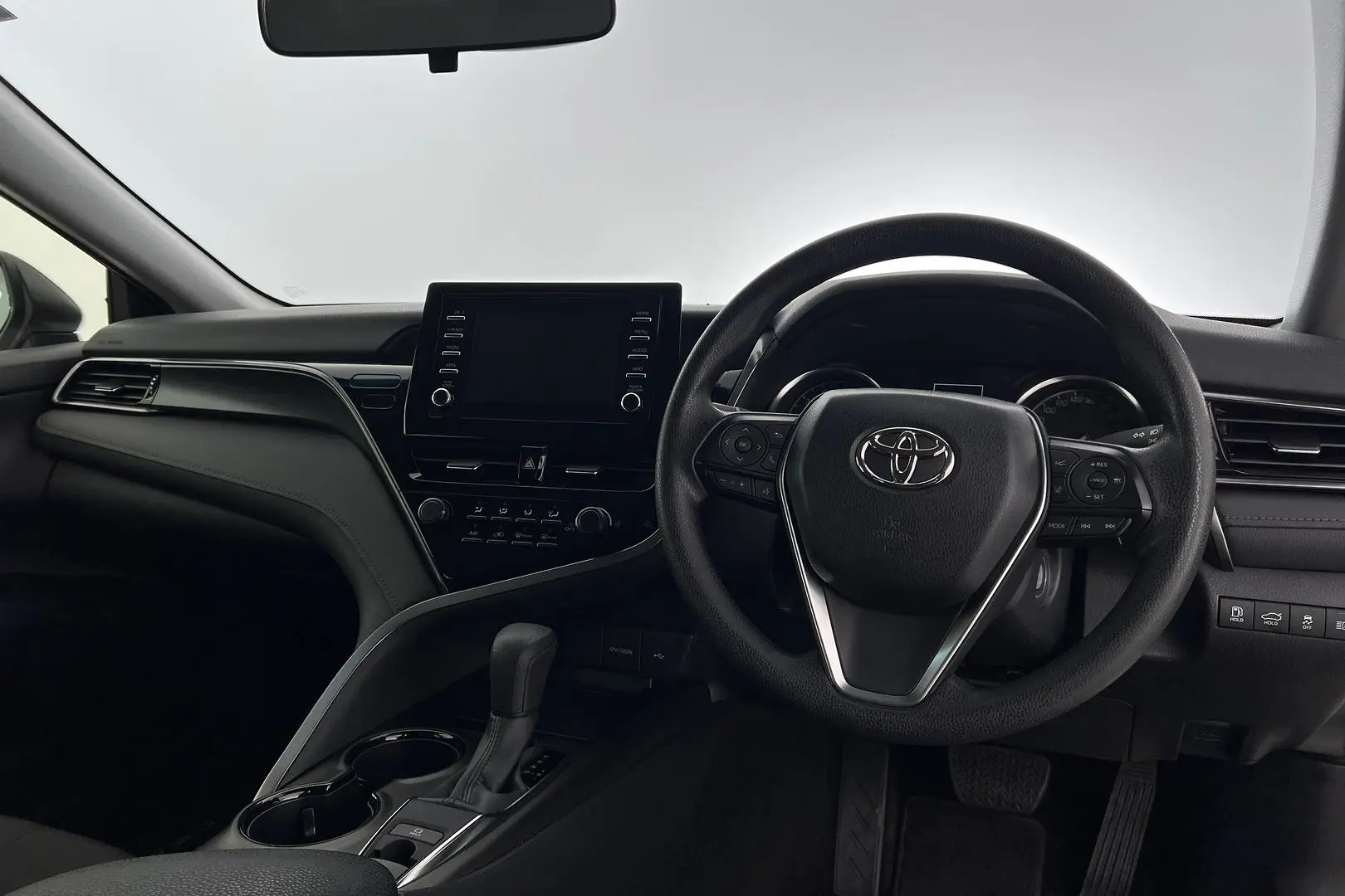 2024 Toyota Camry Gallery Image 11
