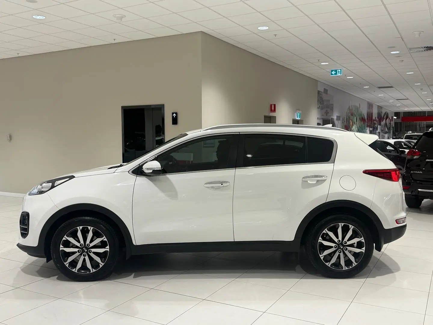 2017 Kia Sportage Gallery Image 6