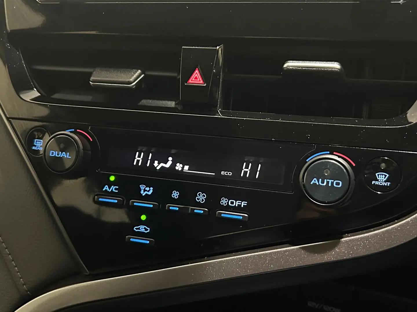 2024 Toyota Camry Gallery Image 16