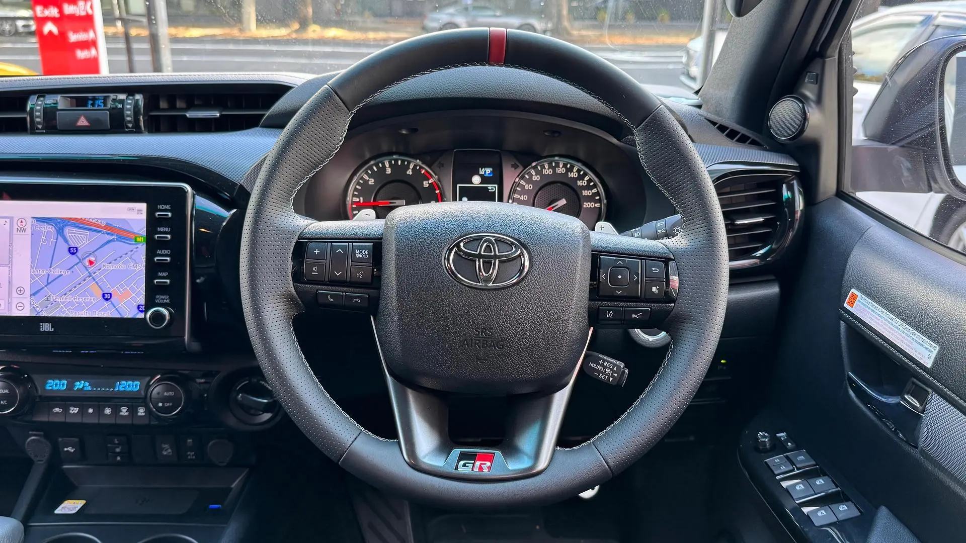 2024 Toyota Hilux Gallery Image 26