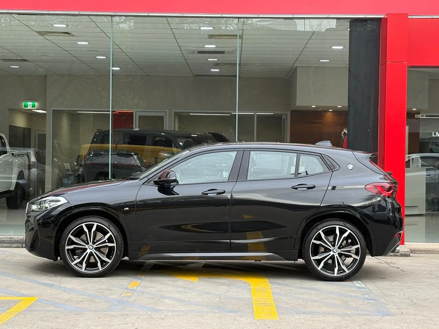 2021 BMW X2 Gallery Image 6