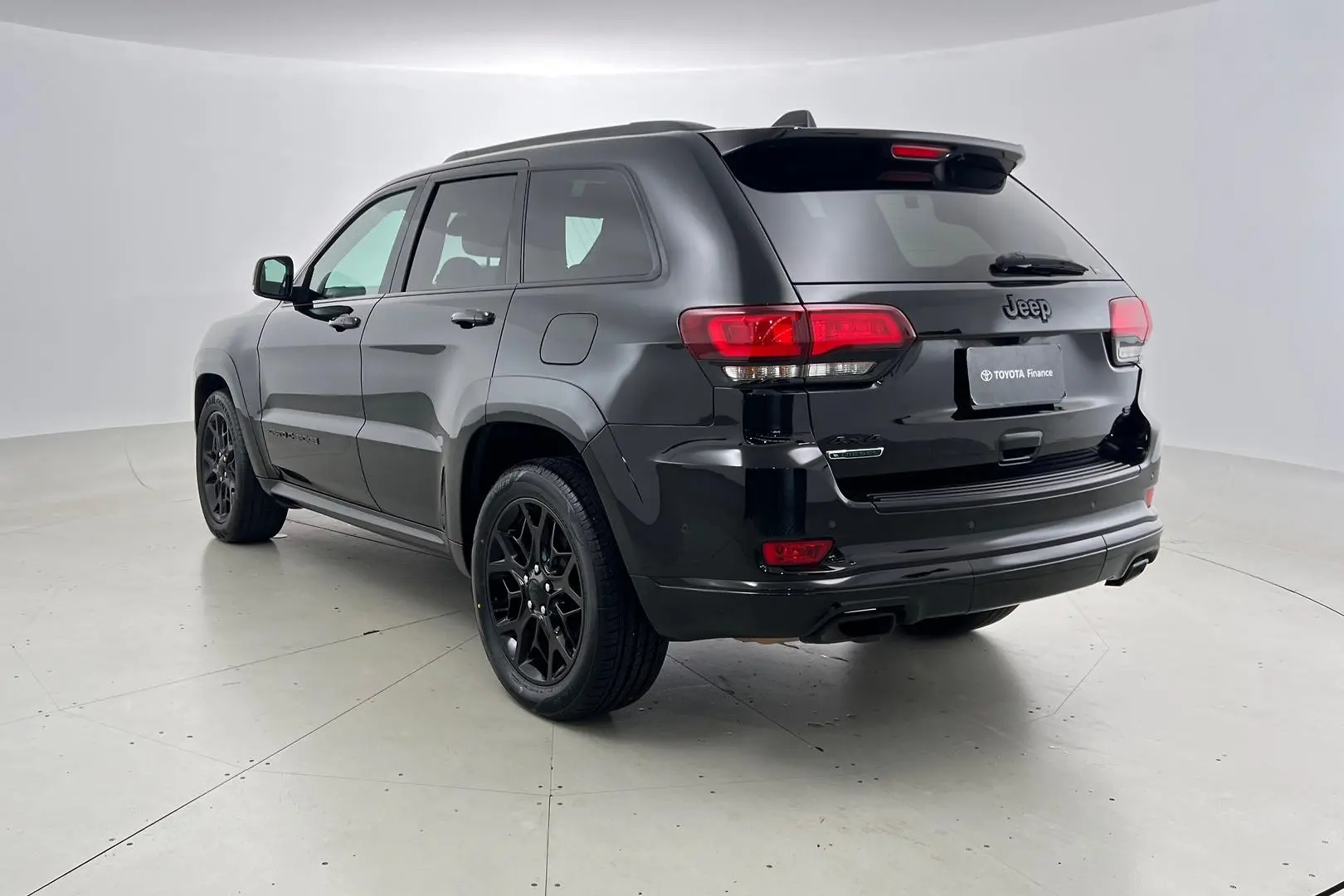 2021 Jeep Grand Cherokee Gallery Image 8