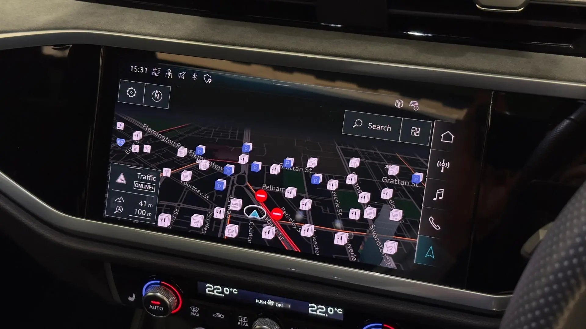 2022 Audi Q3 Gallery Image 14