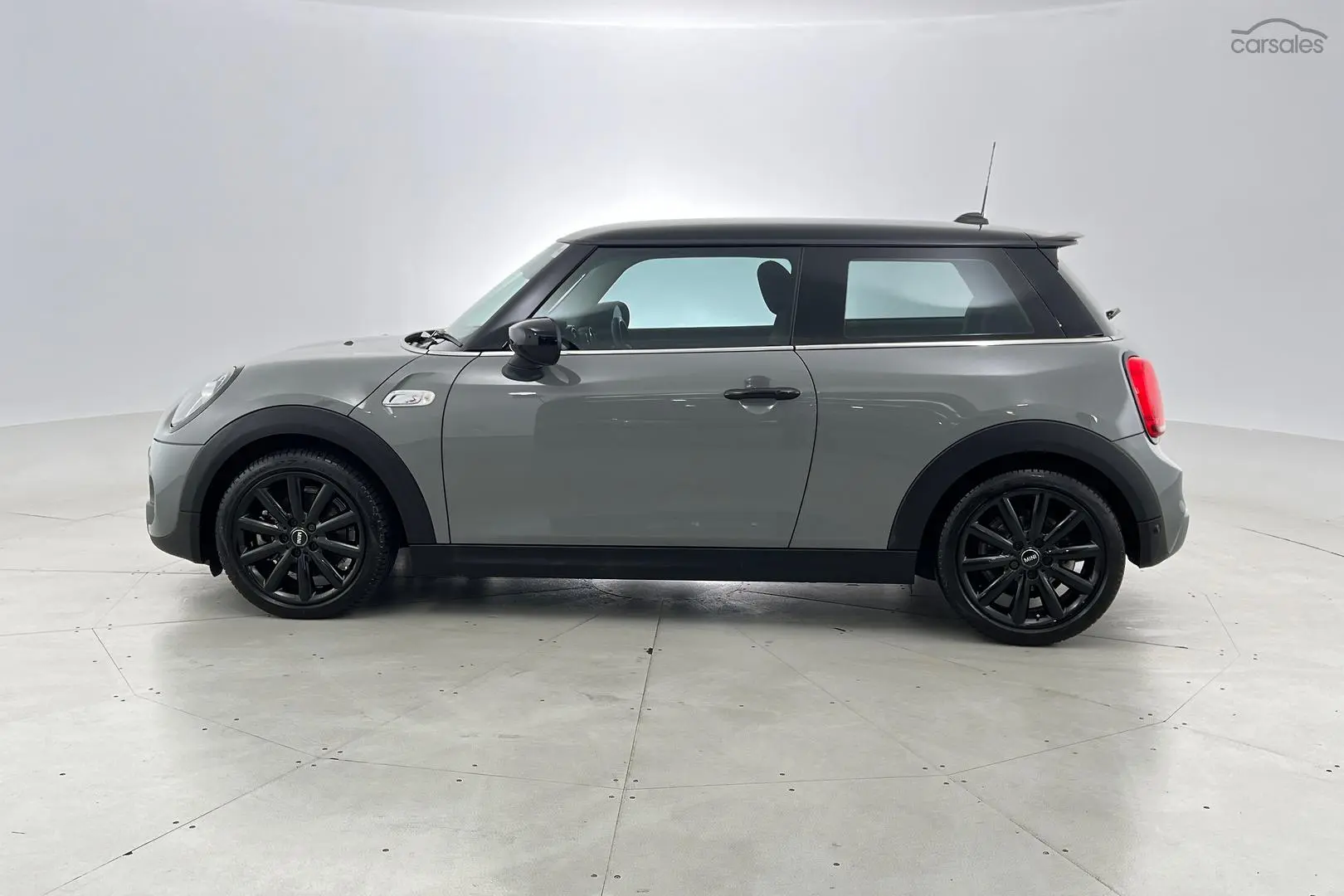 2020 MINI Hatch Image 7