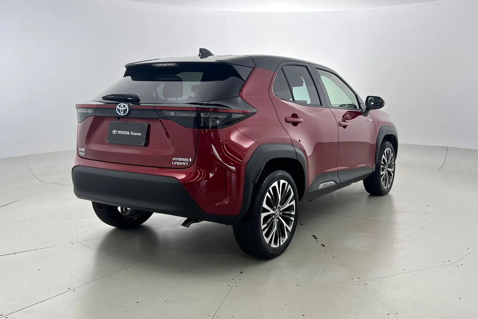 2023 Toyota Yaris Cross Gallery Image 4