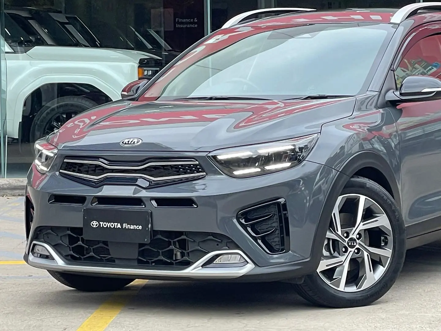 2021 Kia Stonic Gallery Image 6