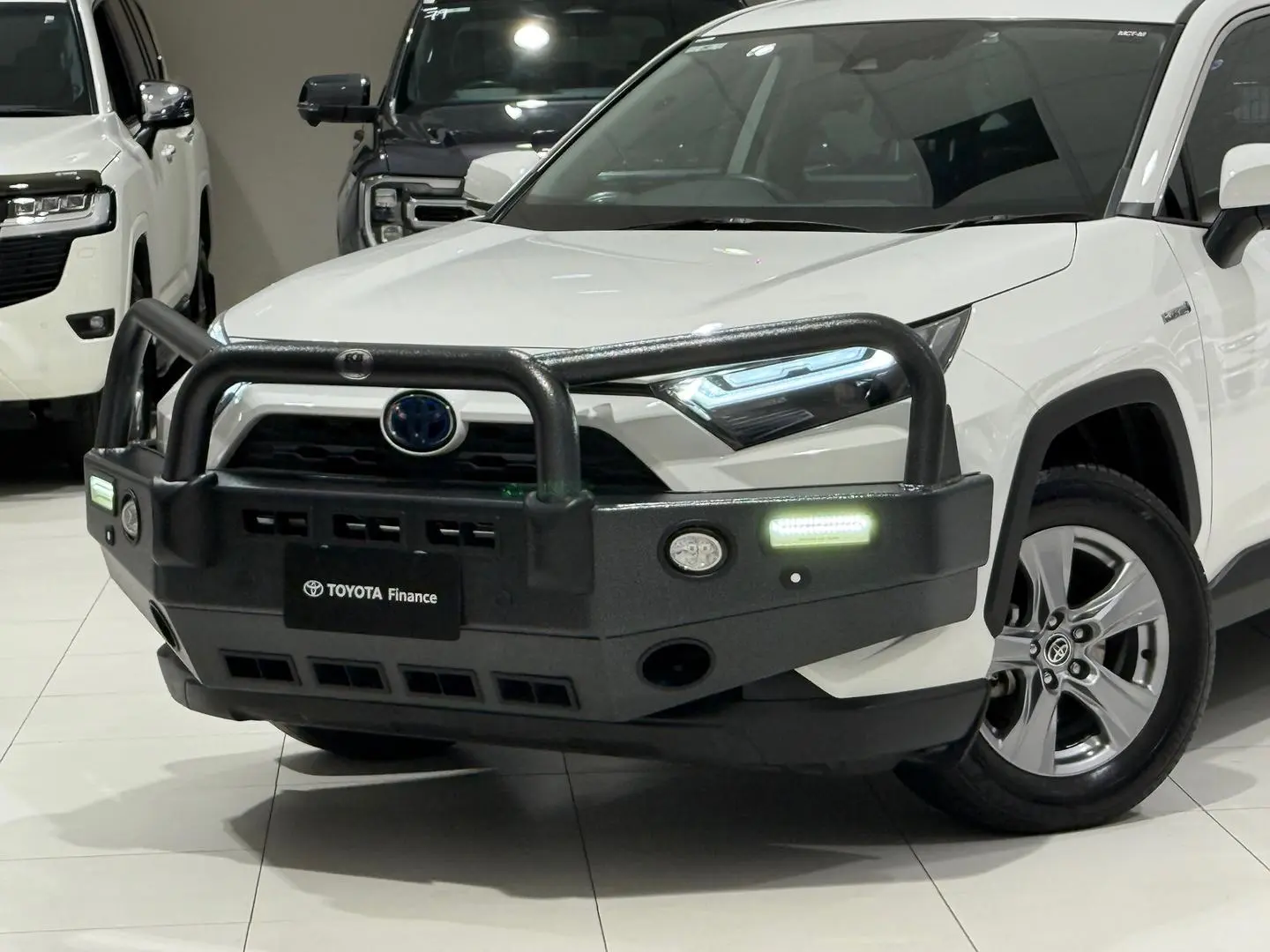 2022 Toyota RAV4 Gallery Image 7