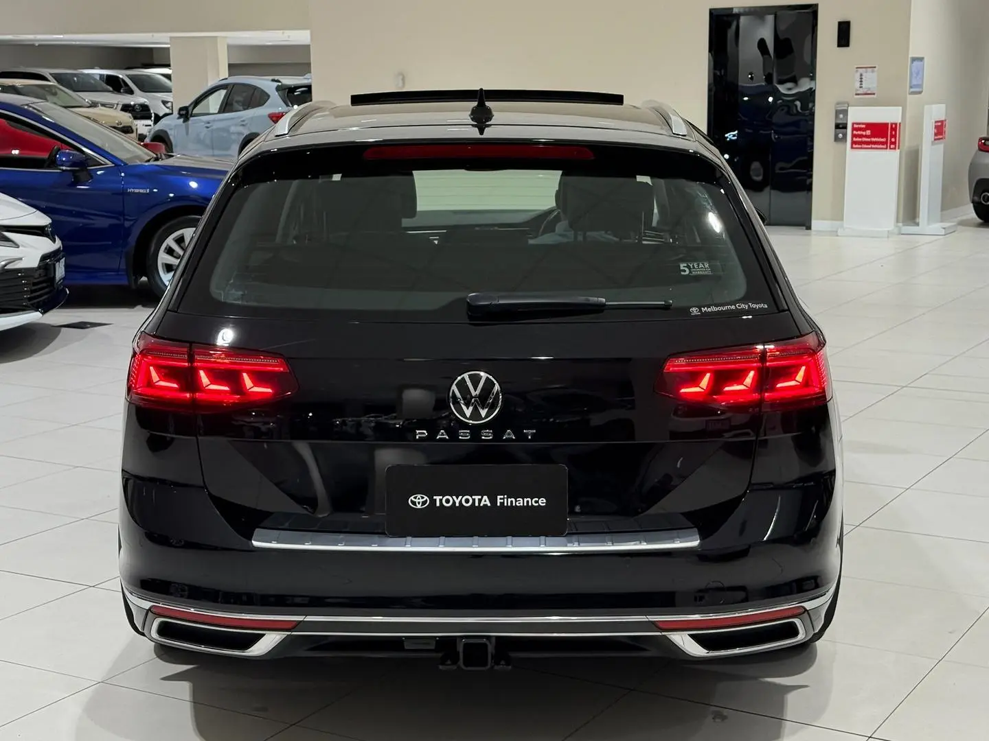 2022 Volkswagen Passat Gallery Image 9