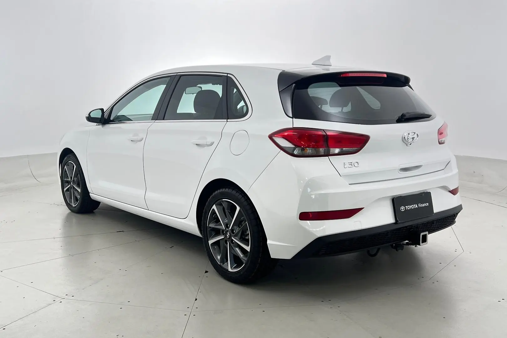 2023 Hyundai i30 Gallery Image 7