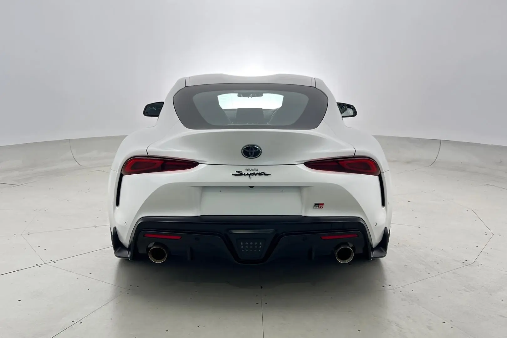 2022 Toyota Supra Gallery Image 6