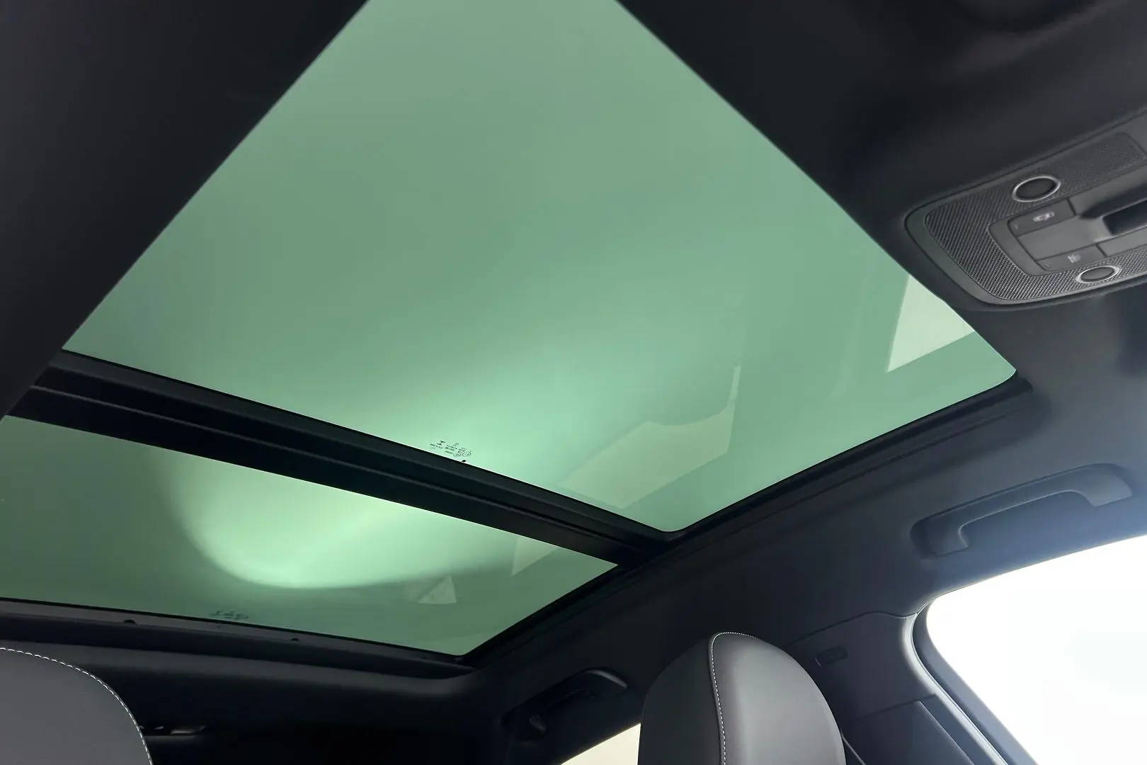2021 Audi Q3 Gallery Image 3